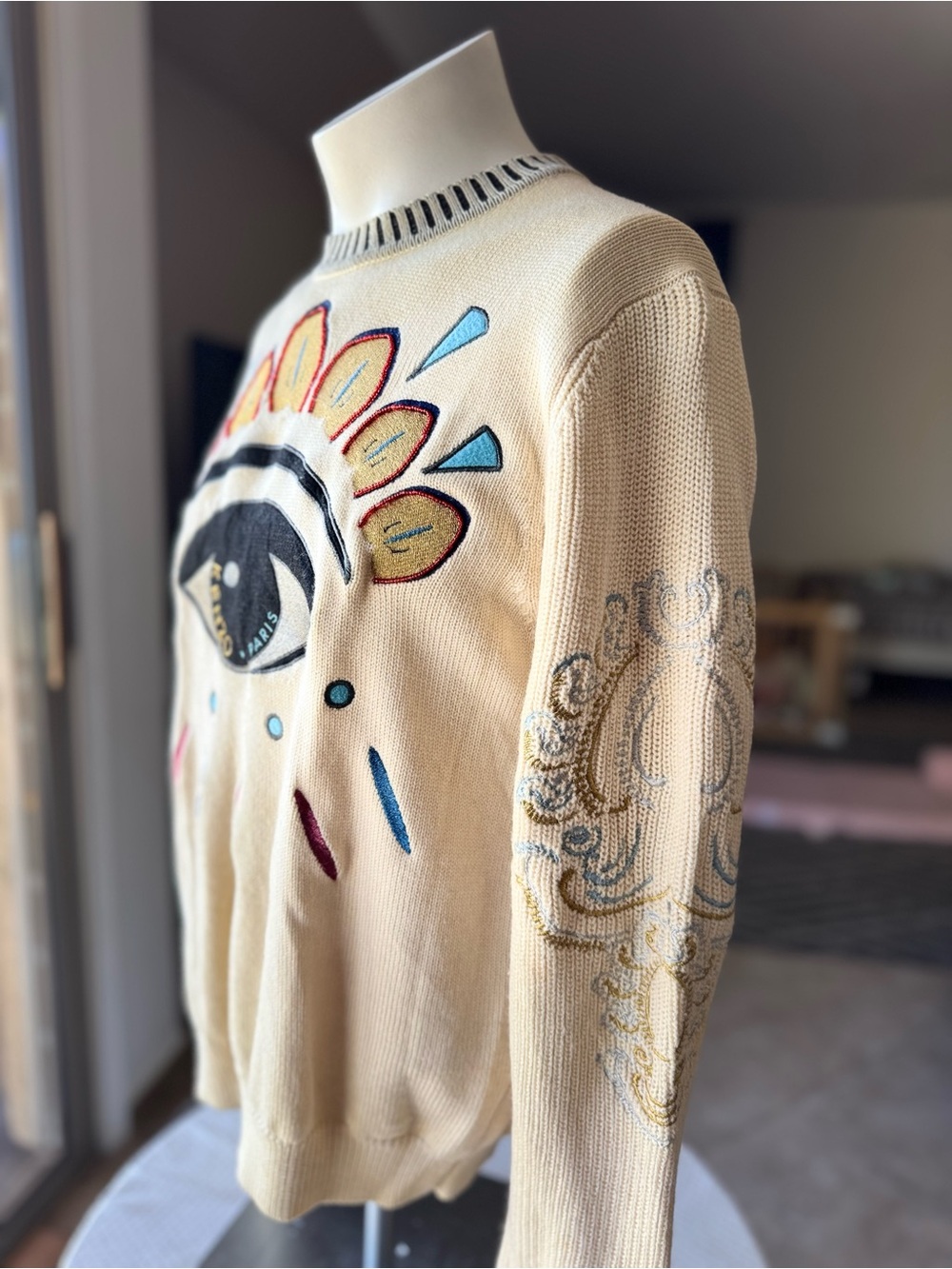 Kenzo Cream Embroidered Eye Crewneck Sweater with Colorful Accents - Picture 4 of 9